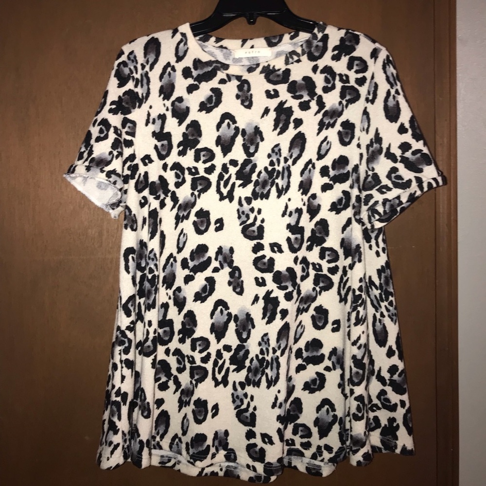Cheetah print Top